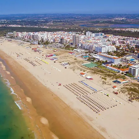 Nyaraló Dom Henrique Monte Gordo